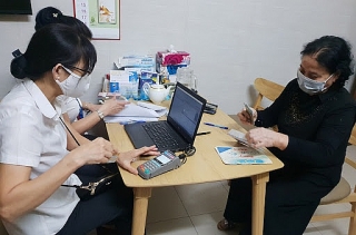 Ngân hàng đồng hành cùng người cao tuổi